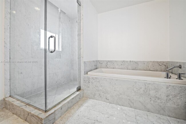 Building Photo - 244 Biscayne Blvd