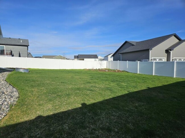 Building Photo - 3 bedroom in Billings MT 59105
