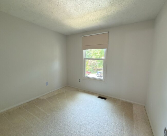 Building Photo - 5519 Inverness Woods Ct