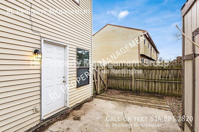 Building Photo - 3246 Rakeford Dr
