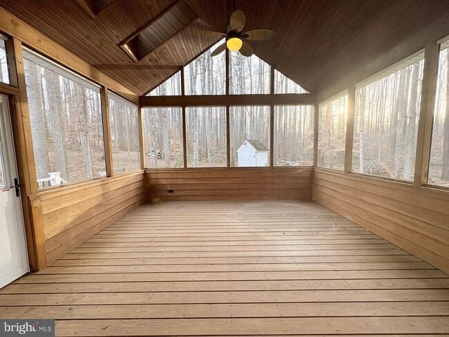 Building Photo - 5 Artillery Dr