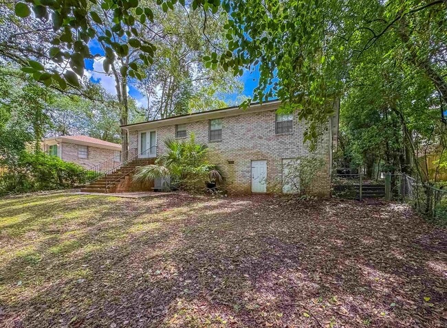 Building Photo - 1726 Hartsfield Rd