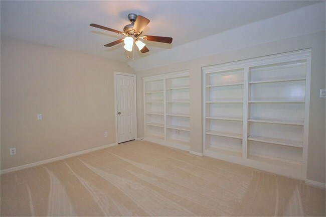 Building Photo - 1543 Harness Oaks Ct