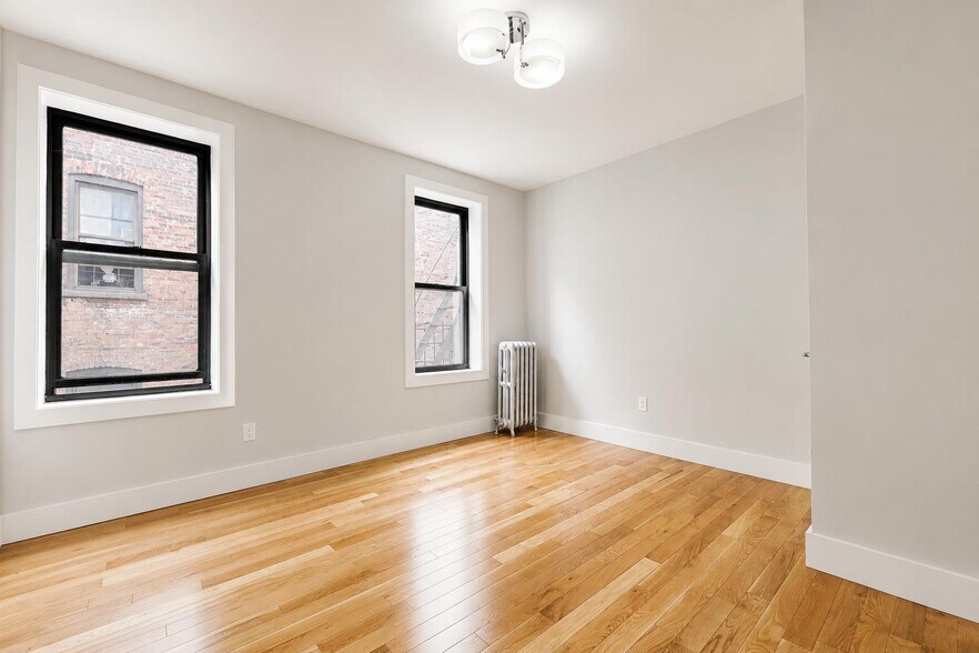 Building Photo - 54 Vermilyea Ave