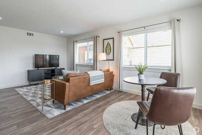 A4 - 1BD, 1BA - Kirby Yards at Bishop Ridge