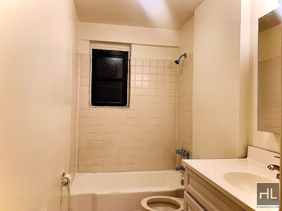 Building Photo - EAST 36 STREET