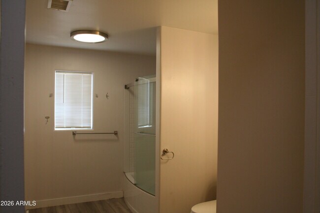 Building Photo - 8901 E Waco Ct