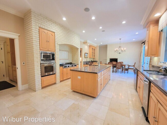 Building Photo - 6 br, 7.5 bath House - 375 Selby Lane