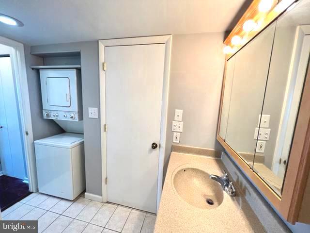 Building Photo - 2111 Wisconsin Ave NW