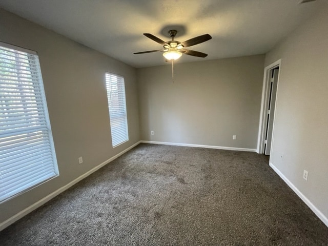 Building Photo - 3114 Ocean Dr
