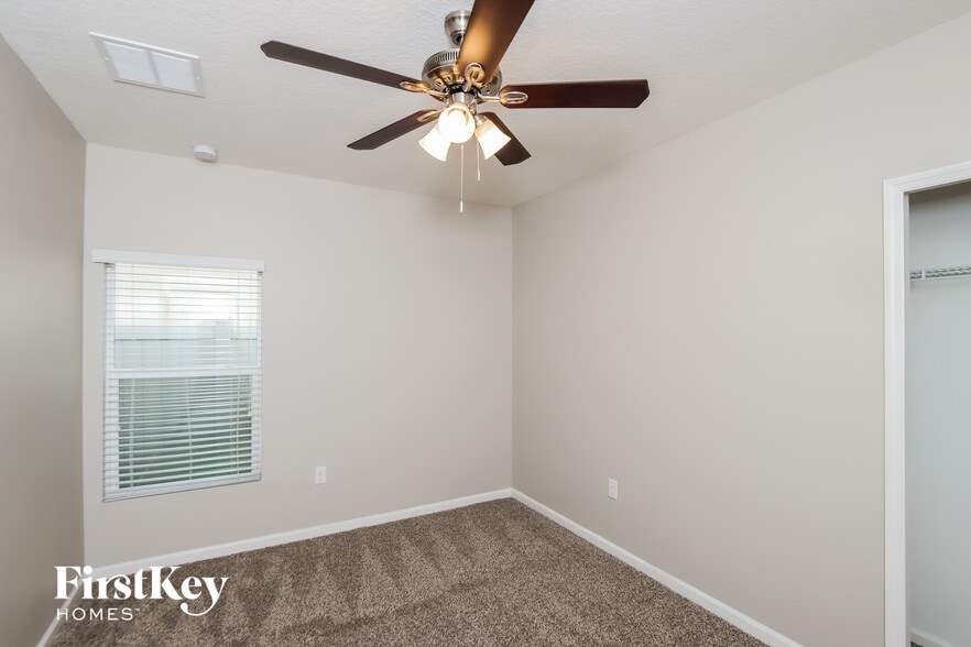 Building Photo - 1224 Dillard Dr SE