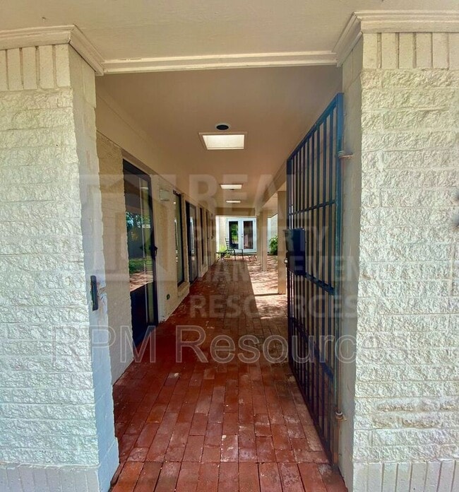 Building Photo - 2614 NW 62nd St