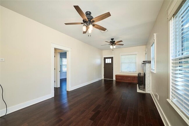 Building Photo - 6008 N Highland Ave