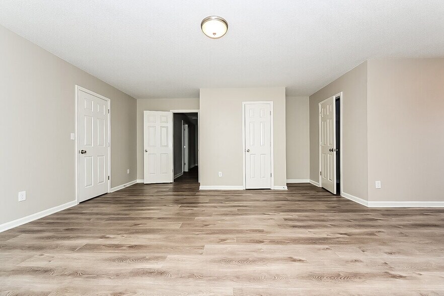 Building Photo - 4305 Ward Bluff Dr