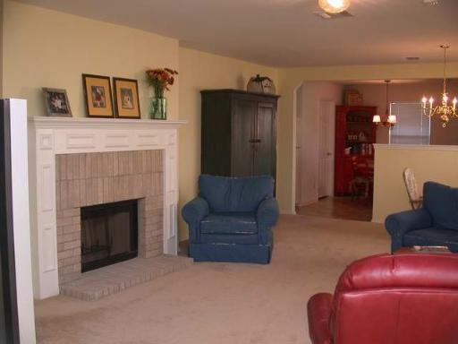 Building Photo - 1639 Spice Spring
