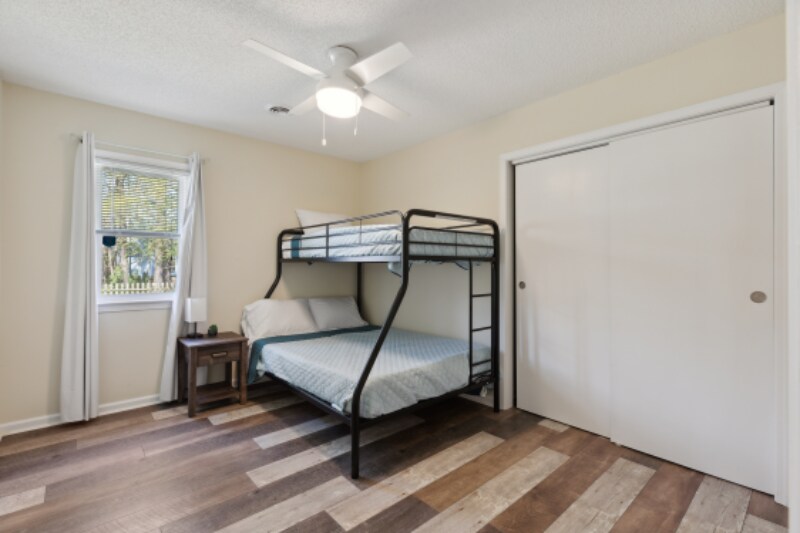 Building Photo - 6707 Low Bush Ct