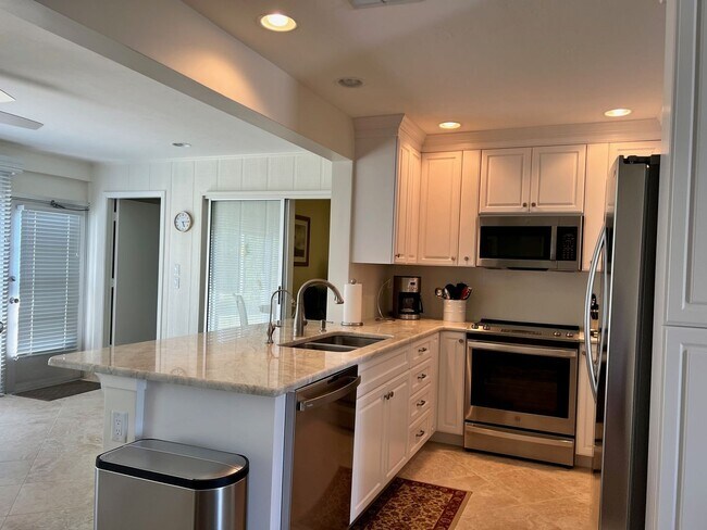 Building Photo - 2BR/2BA Detached Villa near the Atlanta Braves Stadium!