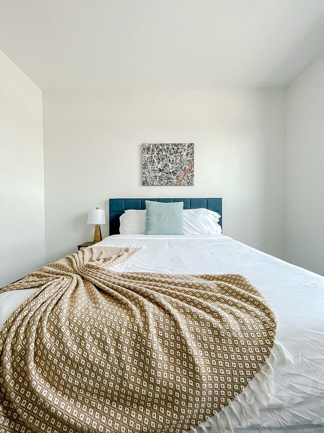 Building Photo - 1261 8th St