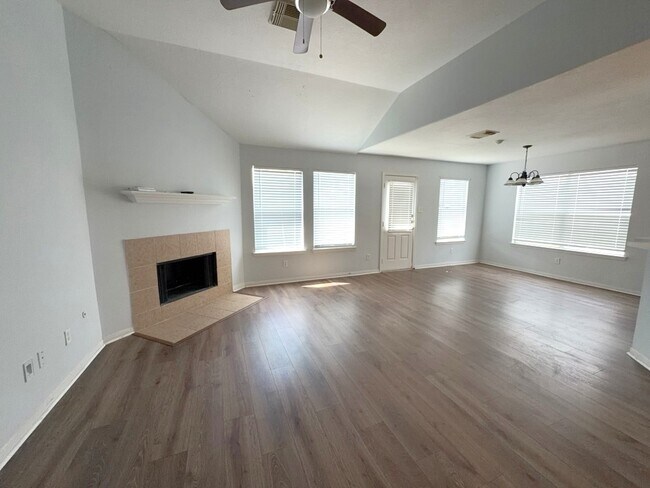 Building Photo - 6519 Gorton Dr