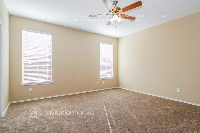 Building Photo - 1116 Melrose Dr