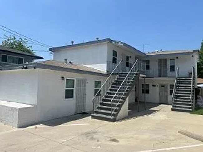 Primary Photo - 9511 Los Angeles St