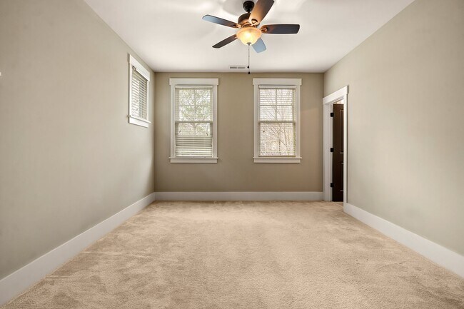 Building Photo - 3 Bedroom Briar Chapel Home - Available Now!