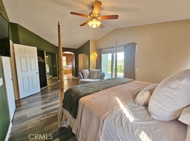 Building Photo - 39620 Glenwood Ct