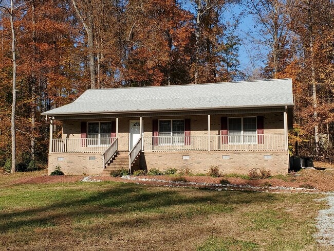 Primary Photo - Ready to move in!