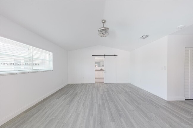 Building Photo - 3401 SW 141st Ave