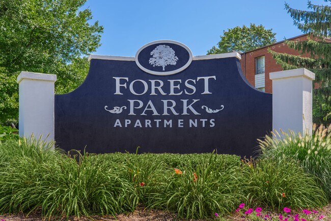 Building Photo - Forest Park Apartments