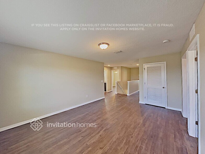 Building Photo - 11618 Warren Oaks Pl