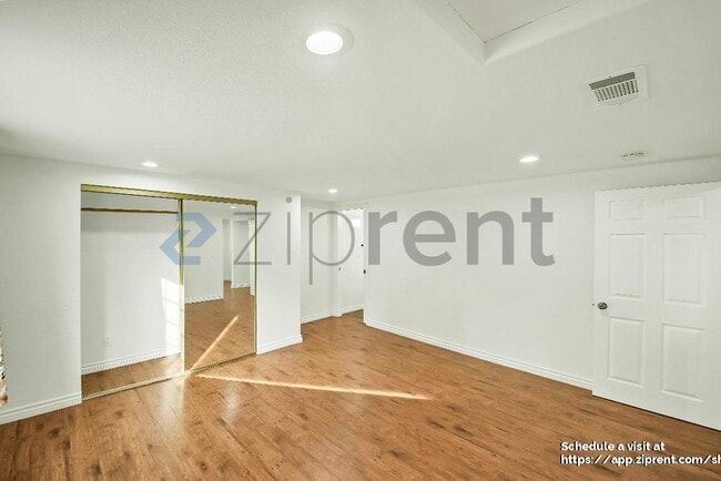 Building Photo - 7936 Alder Ave