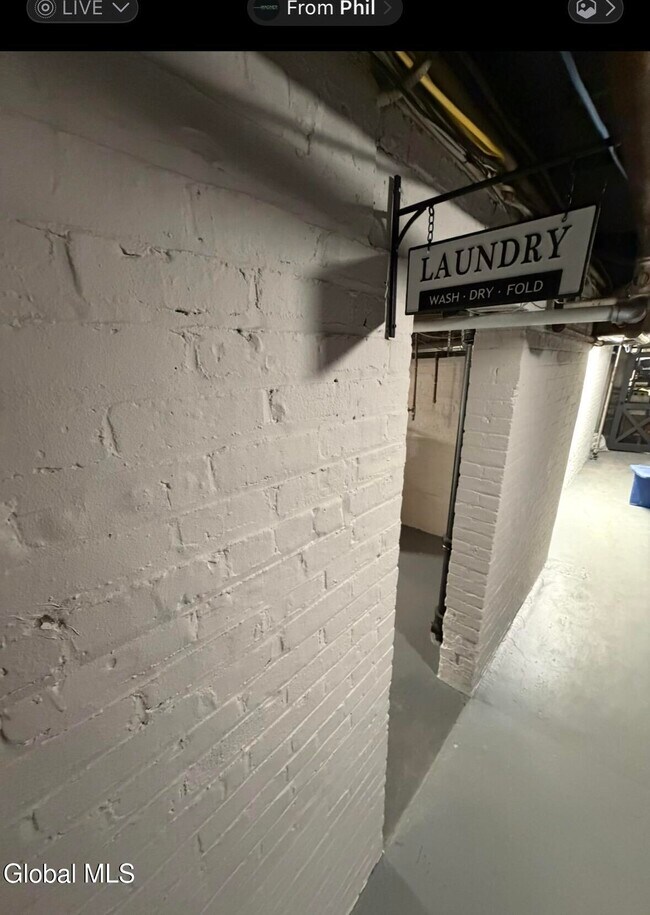 Building Photo - 612 Union St