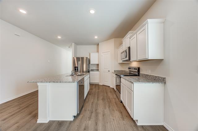 Building Photo - 4200 Carnation Dr