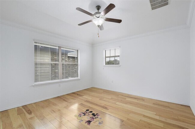 Building Photo - 7201 Outfitter Drive
