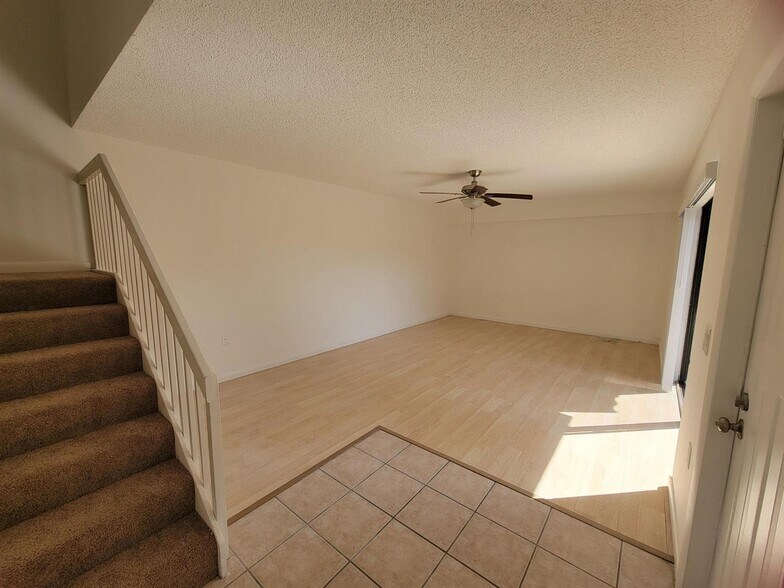 Building Photo - 588 Green Springs Pl
