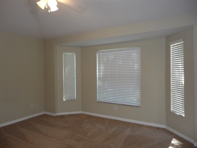 Building Photo - 18131 Birdwater Dr