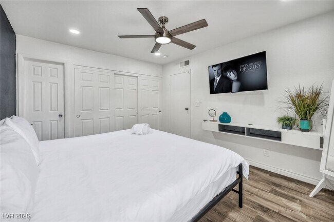 Building Photo - 1334 Dorothy Ave