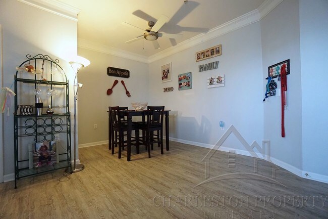 Building Photo - 1487 Cambridge Lakes - Mount Pleasant