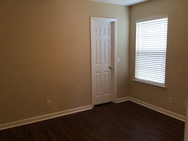 Building Photo - 117 Aquinnah Dr