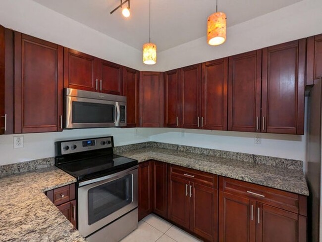 Primary Photo - 10781 NW 81st Ln