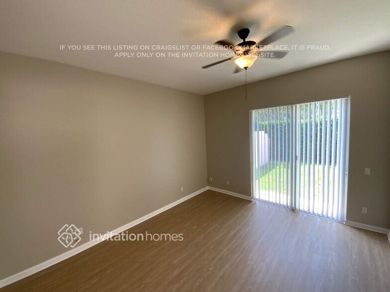 Building Photo - 4776 Temple Dr