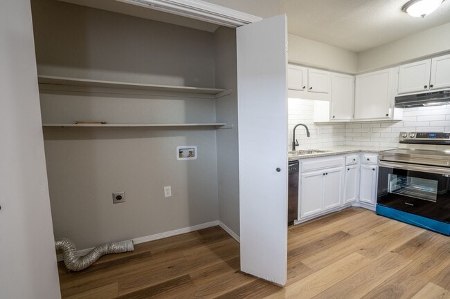 Building Photo - 2209 W Galveston St