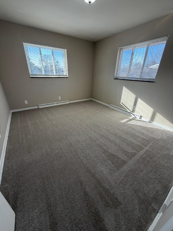 Building Photo - 336 N Main St