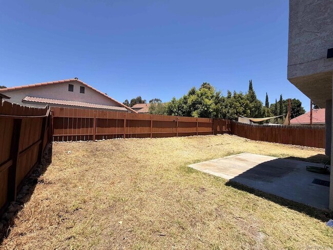 Building Photo - 7538 Hawks Peak Way