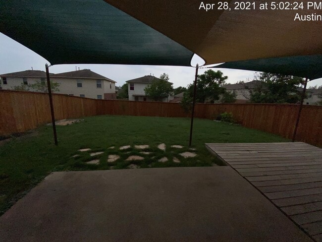 Building Photo - 5713 Silver Screen Dr