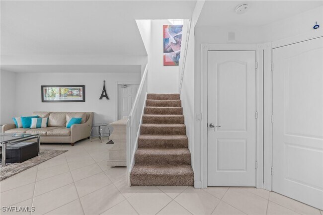 Building Photo - 5633 Cove Cir