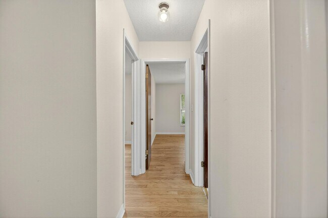 Building Photo - Available Immediately!