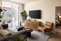 Building Photo - 240 S Taaffe St