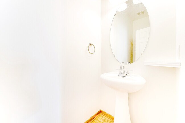 Building Photo - 1968 Bluestem Ln